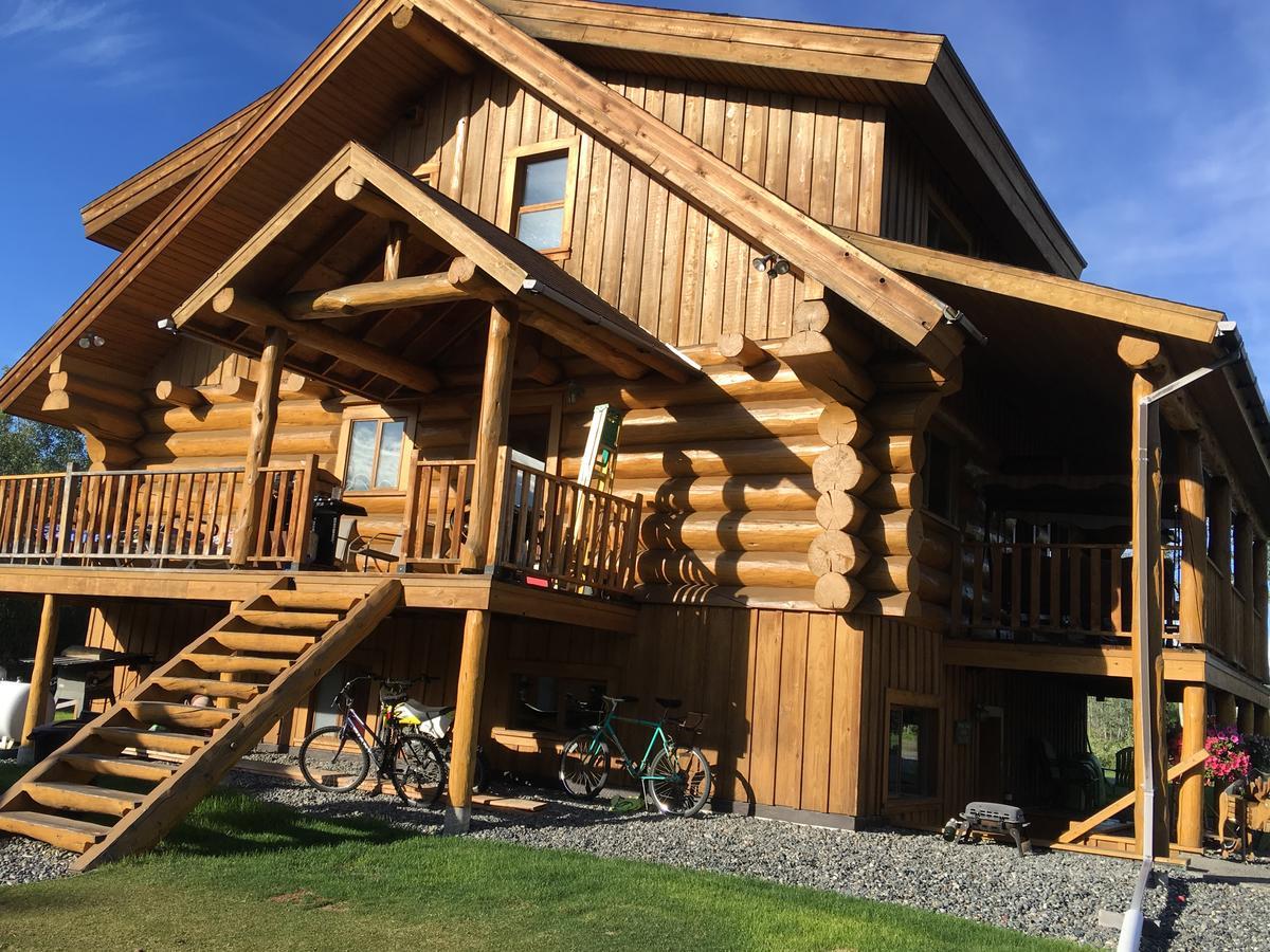 Sawing Logzz Cabin Copper Center Exterior photo